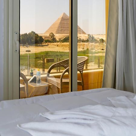 Pyramids Land Palace Kafret el-Gabal Esterno foto
