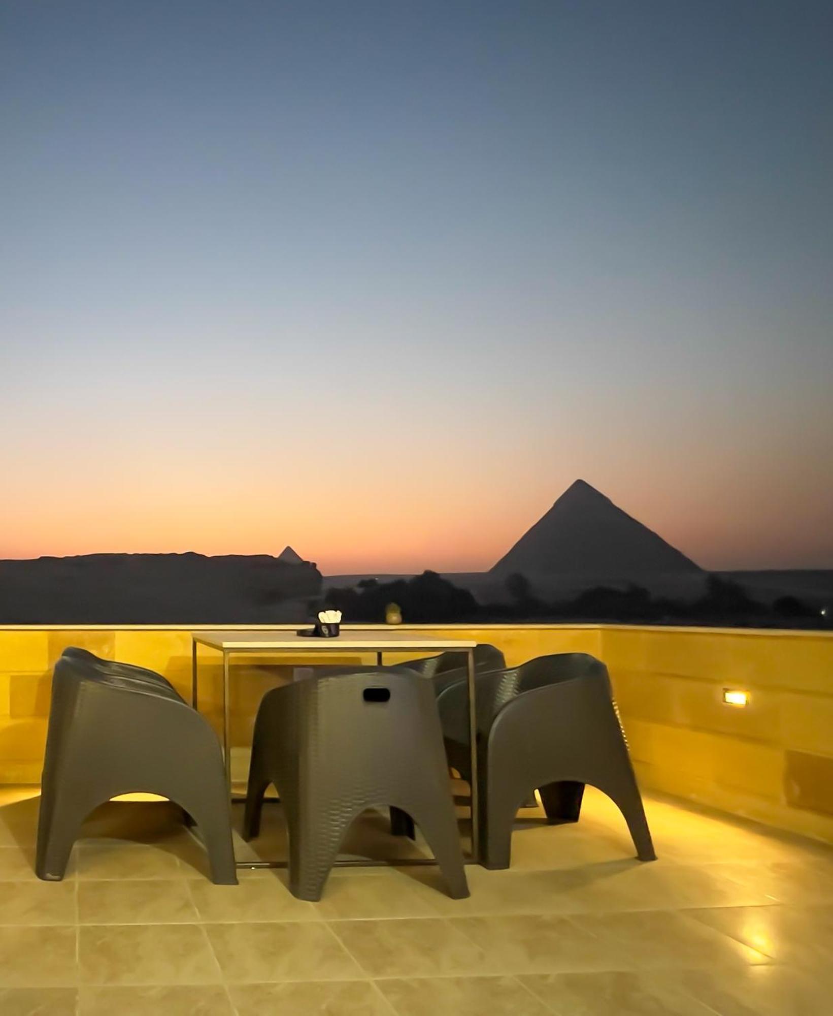 Pyramids Land Palace Kafret el-Gabal Esterno foto